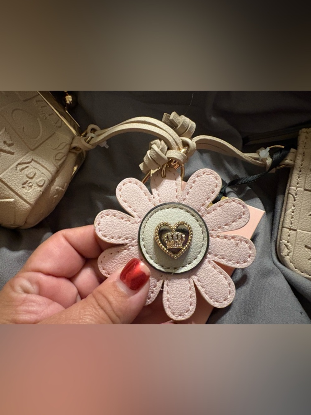Juicy Couture Beige Embossed Mini Wallet and Coin Purse with Pink Flower Charm - Picture 4 of 7